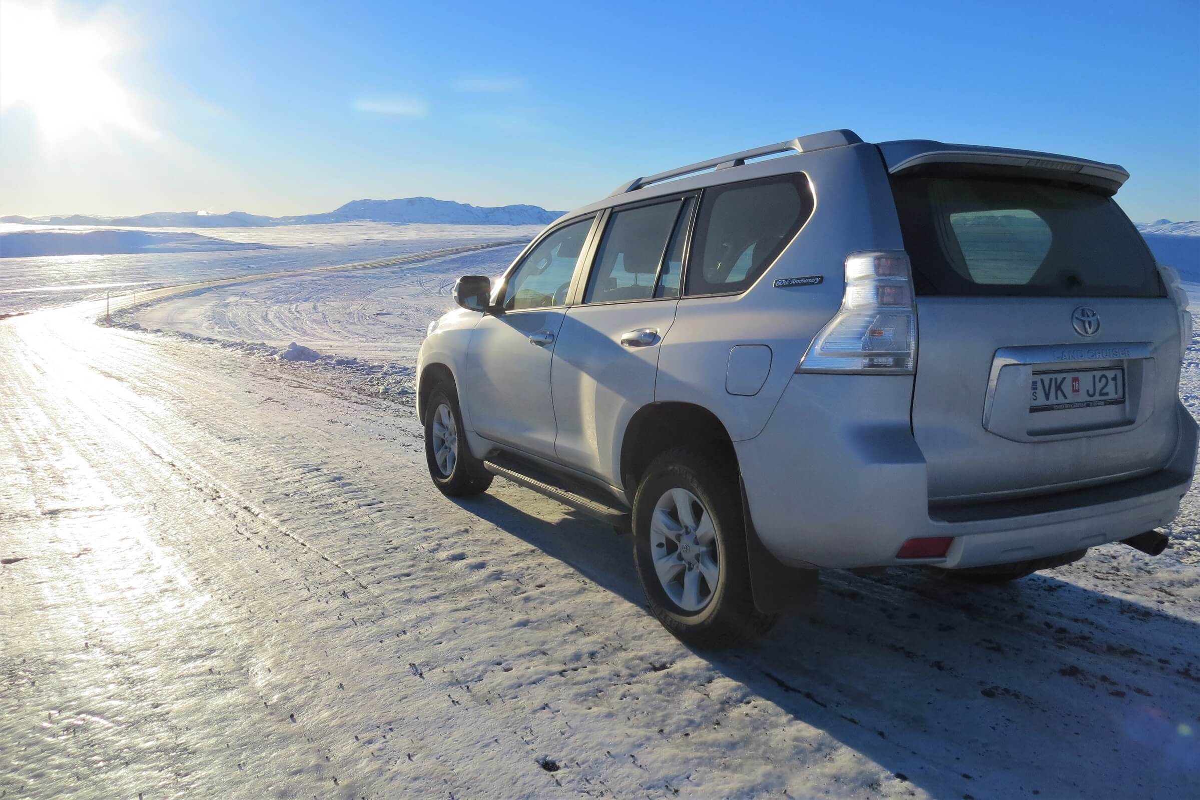 Pronájem auta Toyota Landcruiser na Islandu