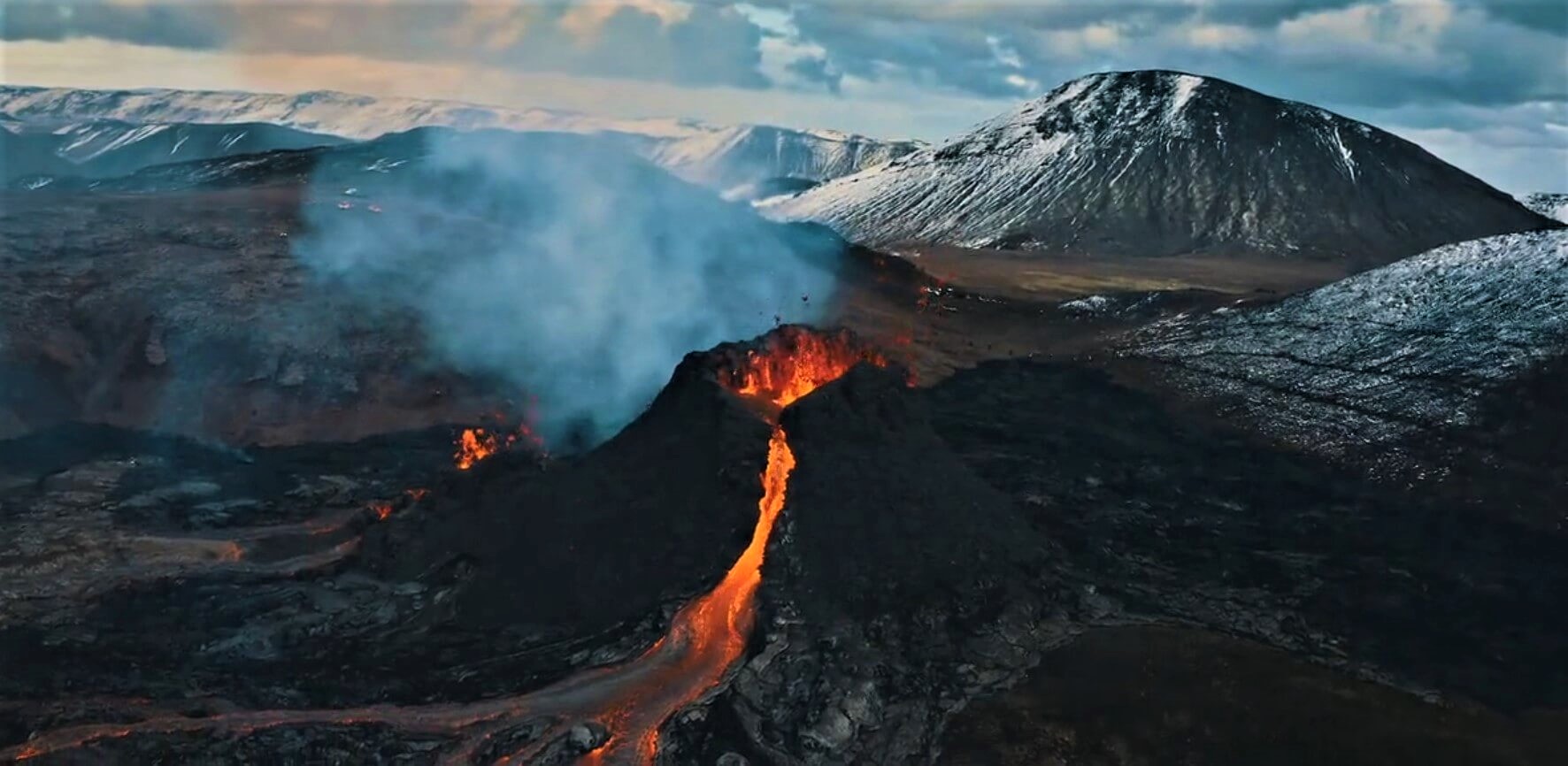 Erupce sopka Fagradalsfjall Island